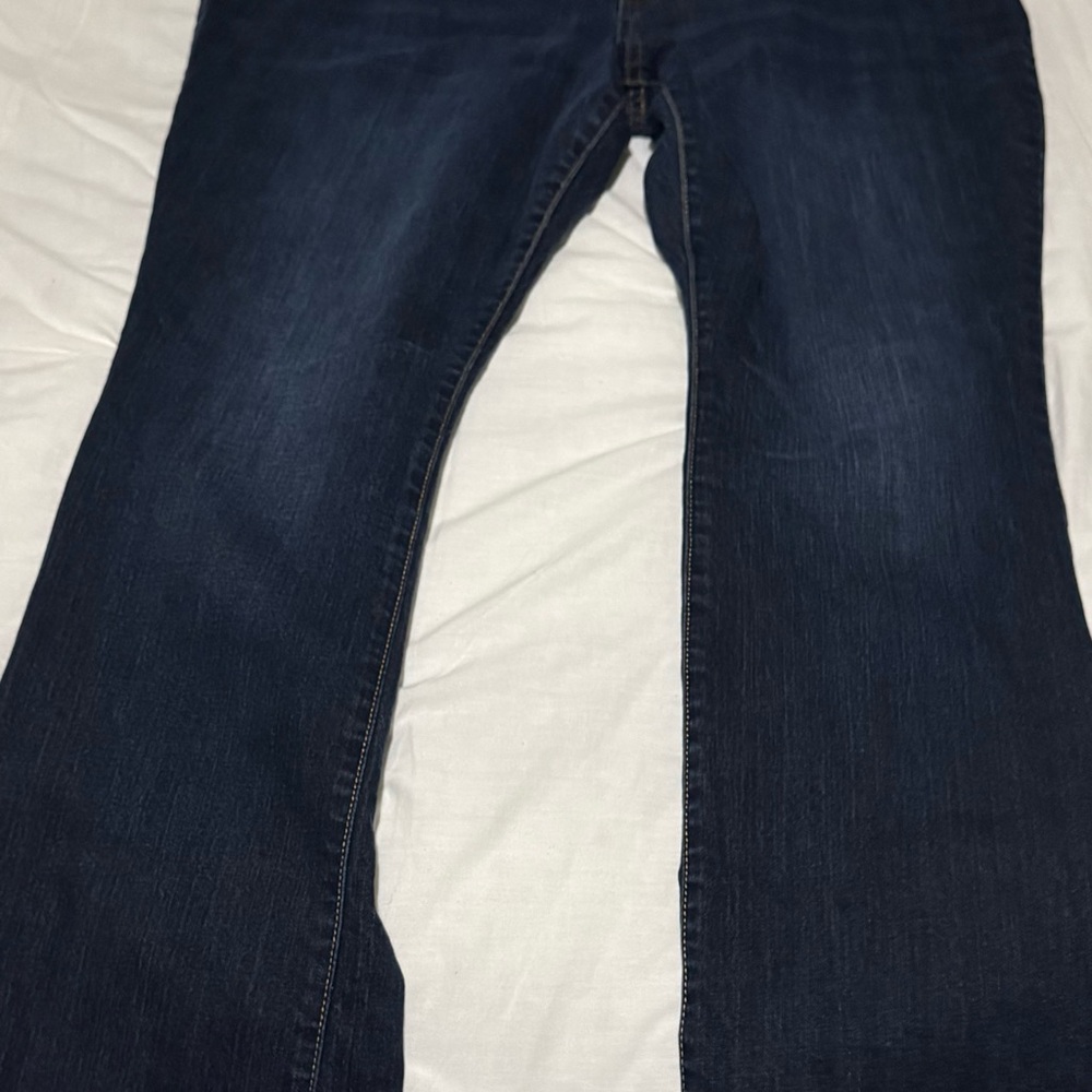 Old Navy Women's flirt jeans size 18 short
